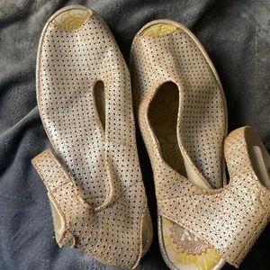 Fly london open toe wedge sandal